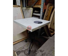 Стол обеденный - стол со столешницей из искусственного камня расположенной на высоте удобной для приема пищи. Размер: 600х600 мм количество 5 шт. цена за 1 шт
