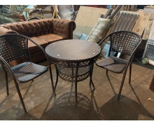 Комплект плетеной мебели два стула и круглый столик