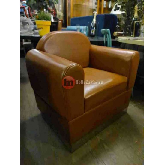 Кресло Камелот выполнен из натуральной кожи окрашенный в коричневый цвет. Размер: 83х64х84 в наличии 4 шт - 1